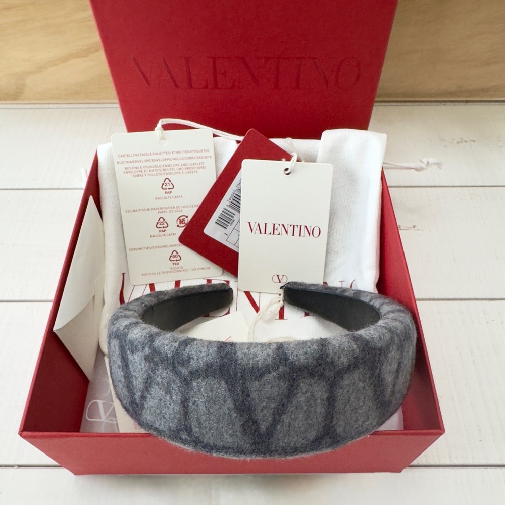 Valentino Garavani V Logo Wool Headband